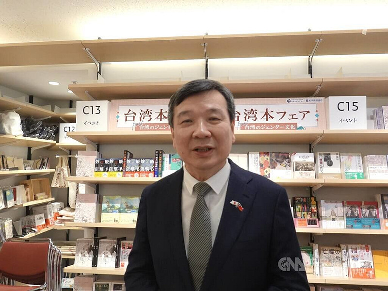 日本執政黨自民黨新任黨主席高市早苗正積極布局黨執行部及新內閣人事，包括可能敦請對台灣極為友好的前防衛大臣木原稔擔任內閣官房長官。駐日代表李逸洋（圖）6日對台媒表示，「台日關係會愈來愈好」。   圖：中央社記者楊明珠東京/攝