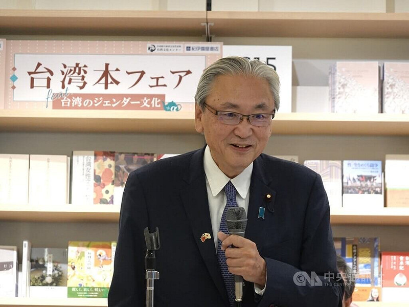 自民黨新任黨主席高市早苗即將成為日本第一位女首相。對台灣極友好的日本跨黨派國會議員組成的「日華議員懇談會」會長古屋圭司6日對台媒表示，「高市與台灣的關係非常密切，是日華議員懇談會幹部之一」。   圖：中央社記者楊明珠東京/攝