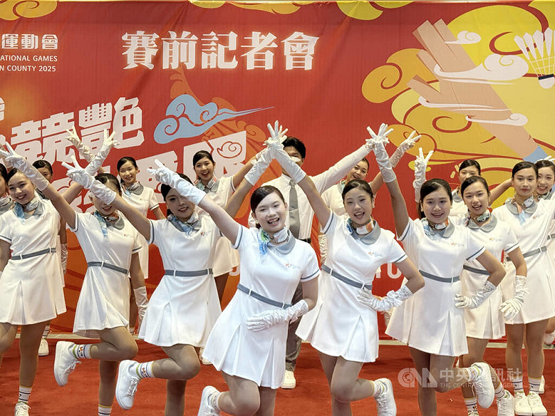 全國運動會18日登場，雲林縣政府7日公布賽會禮賓服、賽事即時服務等亮點，雲縣府教育處說，禮賓服設計主軸融合「教育理念」與「禮賓精神」。中央社記者姜宜菁攝  114年10月7日   