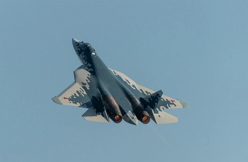  Su-57 匿蹤戰機。 圖：翻攝自 騰訊新聞@陶慕劍觀察 