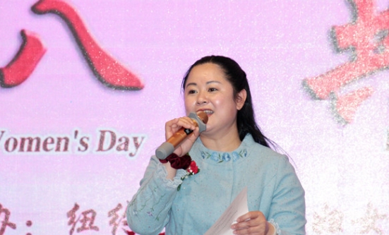  紐約台山僑胞婦女聯合會會長王一冰。 圖 : 翻攝自東南網 