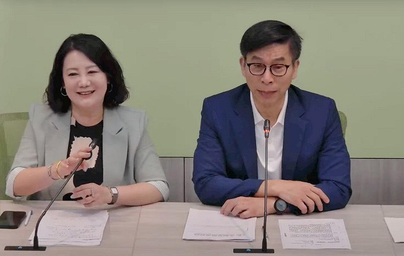 民進黨團今日召開記者會喊話中央地方共同協助輝達設廠，示警北市府拖延恐害輝達卡關。   圖：金大鈞／攝