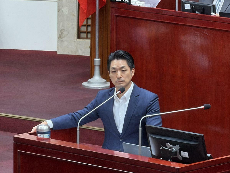 台北市長蔣萬安今天在市議會備詢。   圖：周煊惠 / 攝