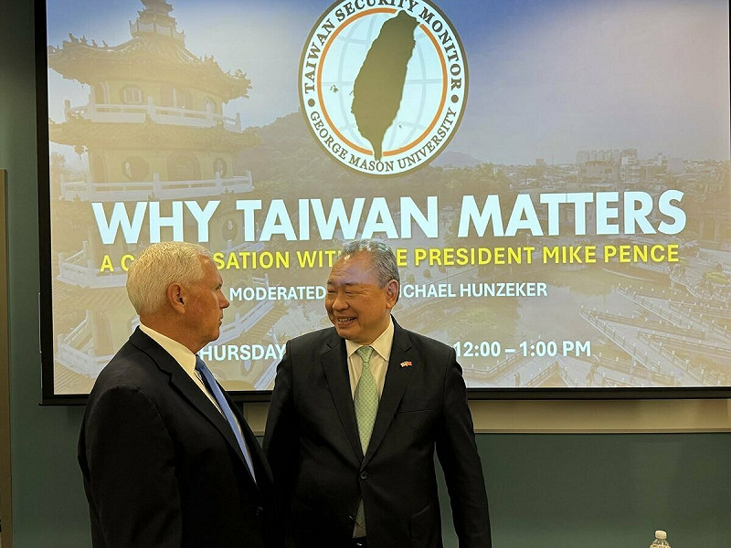 彭斯（Mike Pence）批評美國對台軍售未到位「令人無法接受」，呼籲新政府及國會的朋友快速提供。   圖/取自X平台@Mike_Pence