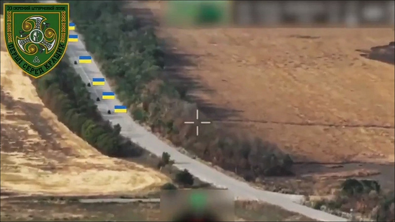 烏軍近期在扎波羅熱州發起大規模反攻行動,並成功奪回多個重要定居點的控制權。 圖:擷取自 @rainbow78521 X 分享影片