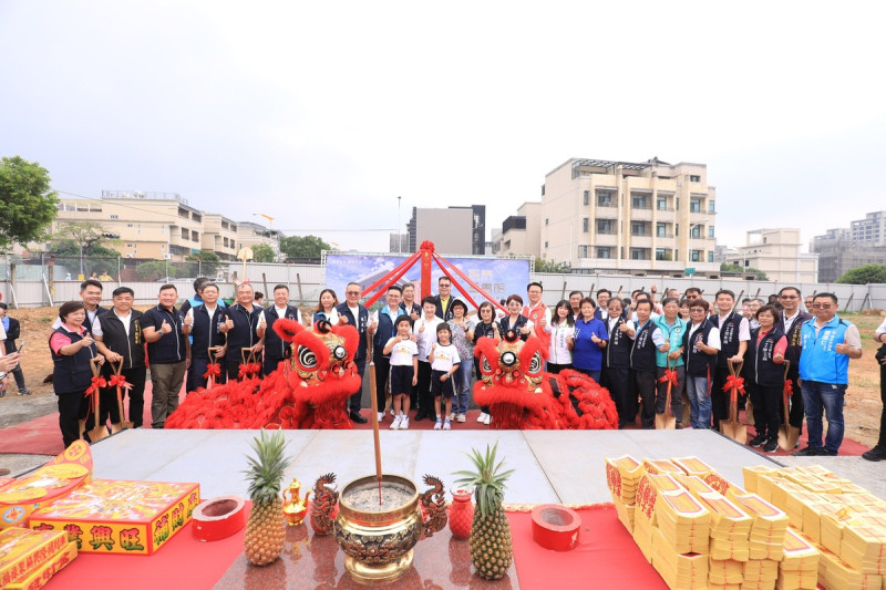 市長盧秀燕今(23)日出席動土典禮。圖/台中政府文化局提供   