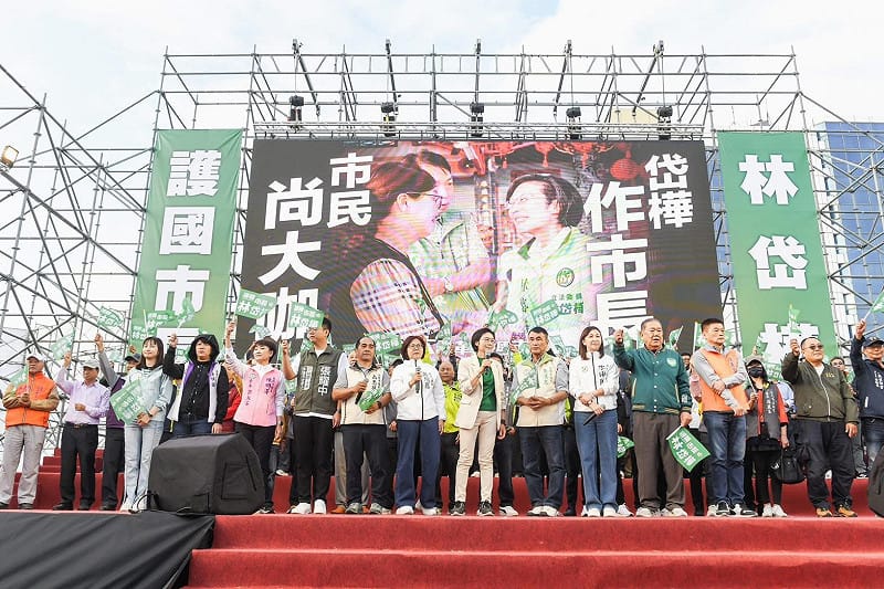 林岱樺選擇直接與民意對話，將「被政治檢驗」的壓力轉化為「真金不怕火煉」的清白證明。&nbsp;&nbsp;&nbsp;圖/ 林岱樺服務處提供