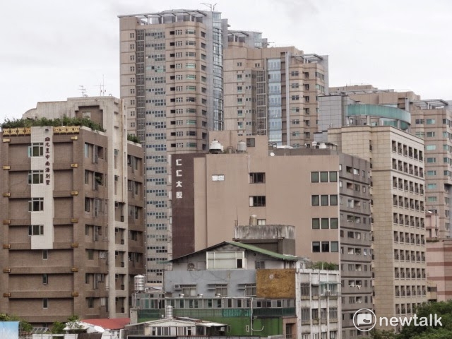 內政部今（12）天表示，去年台北市共有35.2%的建物交易，是屬於屋齡30年以上的老屋交易，在6都中比例最高。   圖：新頭殼資料照片