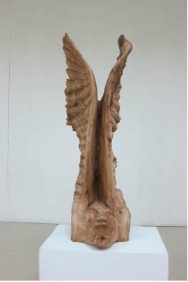 希巨蘇飛雕刻作品：我的翅膀會帶我回家   
