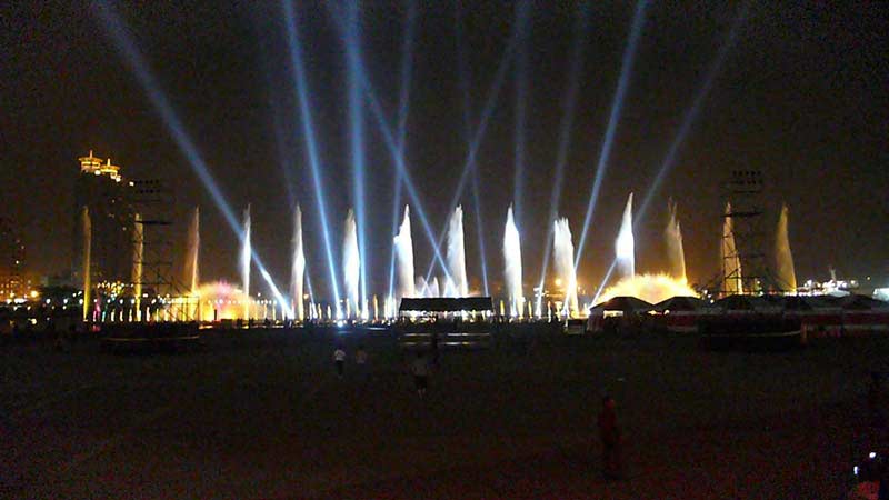 2011高雄燈會將在愛河灣設置3百公尺水舞。圖片來源：高雄燈會官網   