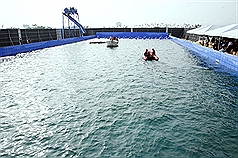 台中水湳機場內的造浪池，是導演李安「少年PI的奇幻漂流」最主要的特效場景。圖片來源：中央社資料照片。   
