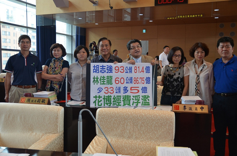 擔任中市花博辦公室副主任的郭坤明逕自投書媒體批議員沒有足夠知識，讓這2天的台中市議會砲聲隆隆。圖：王大方/攝&nbsp;&nbsp;&nbsp;