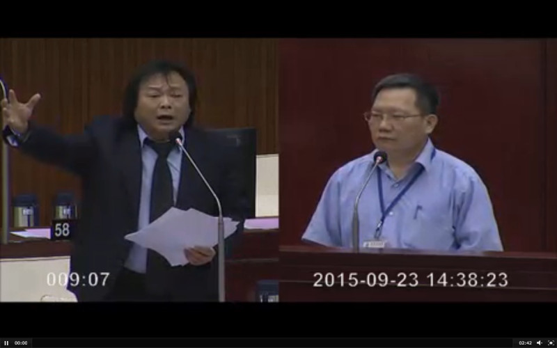 民進黨籍市議員王世堅週三(23日)在台北市議會進行財建部門質詢。圖：翻攝自議會直播網站   