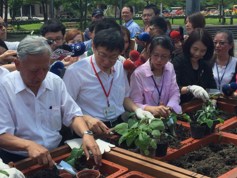 台北市長柯文哲26日上午出席田園城市示範區成果發表會記者會。圖：劉奕霆/攝   