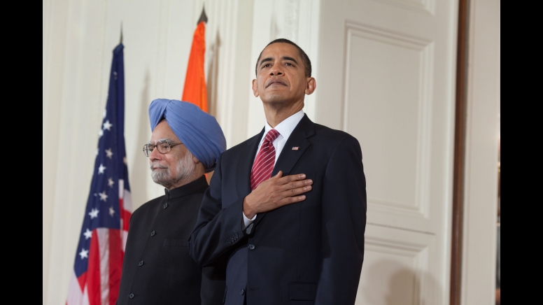 圖為11月24日印度總理曼莫漢訪問白宮，歐巴馬以國宴款待。印度也是目前全球碳排放國中排名前幾名的國家。圖片來源：白宮網站   