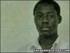 非洲某新聞網站刊登了企圖炸機的嫌疑人照片。   