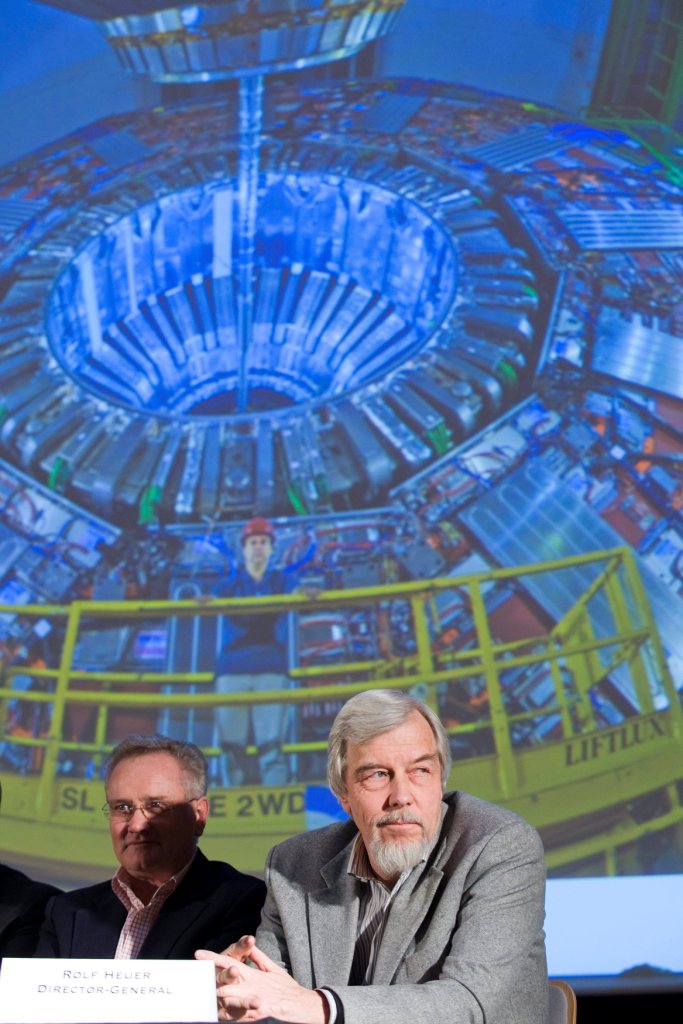 歐洲粒子物理研究中心（CERN）宣布高能粒子對撞成功，CERN幹事長霍爾（Rolf-Dieter Heuer）說，「這是粒子物理與基礎科學一段漫長而美好時代的起點」。
圖片來源:達志影像/美聯社   