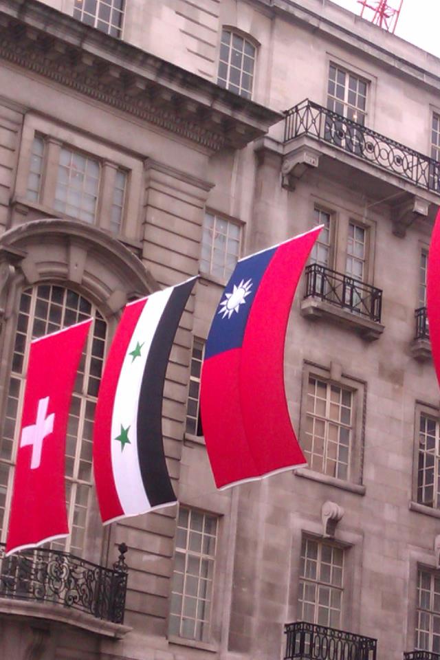 奧運即將揭幕，台灣國旗在倫敦攝政街頭現身。圖片來源：Sandy Ting 提供   