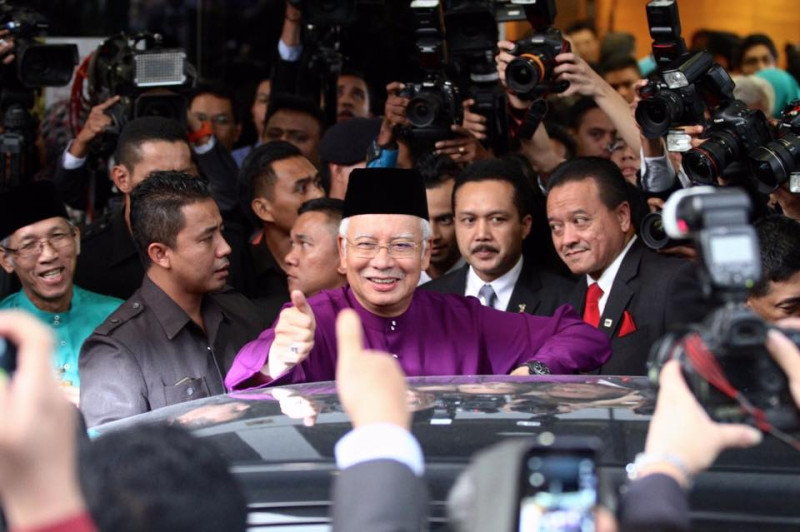馬來西亞總理納吉布運用政治力量，試圖弭平黨內雜音。圖：翻攝納吉布臉書   