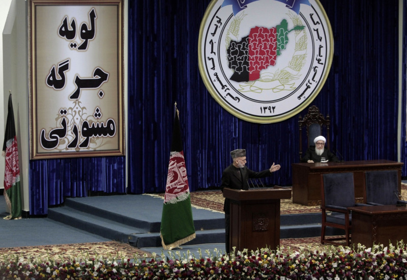 阿富汗3千位部族長老所組成的「大會議」24日通過美阿雙邊安全協議，會議並敦促阿富汗總統卡札(Hamid Karzai)在2013年年底簽署該份協議。圖片來源：達志影像/美聯社。   