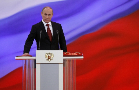 俄羅斯政治強人普亭(Vladimir Putin)昨(7)日宣誓就職總統，將繼續統治該國6年。(圖片來源:達志影像/路透社)   