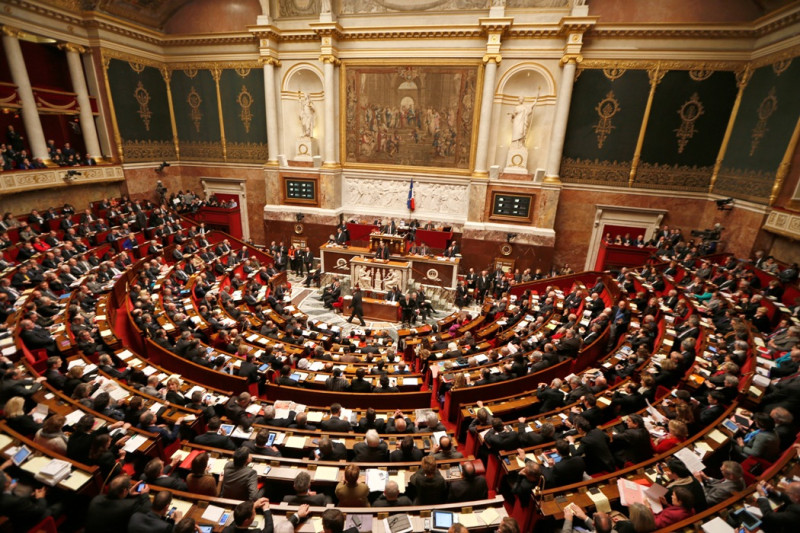 法國國民議會(下議院)28日例外罕見地以無異議通過「擴大英語教學法案」。圖片來源：達志影像/路透社資料照片。   