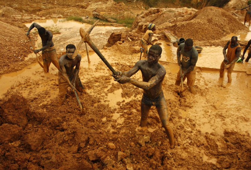 迦納的金礦（圖）吸引中國淘金客大量湧入。圖片來源：達志影像/路透社資料照片。   