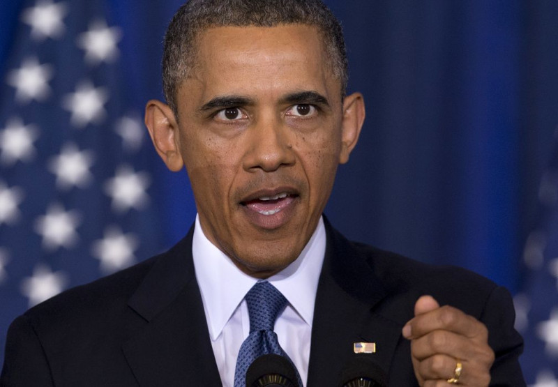 美國總統歐巴馬23日在國防大學發表重要外交政策演說，宣布將逐步減少使用無人機的攻擊，以免造成無辜平民的死亡。圖片來源：達志影像/美聯社。   