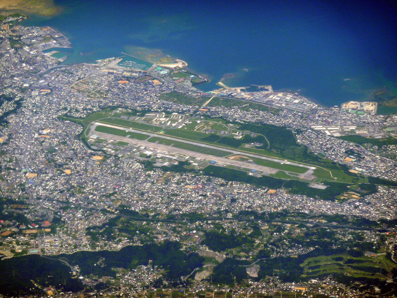 日本普天間基地空照圖。圖：翻攝自維基百科   