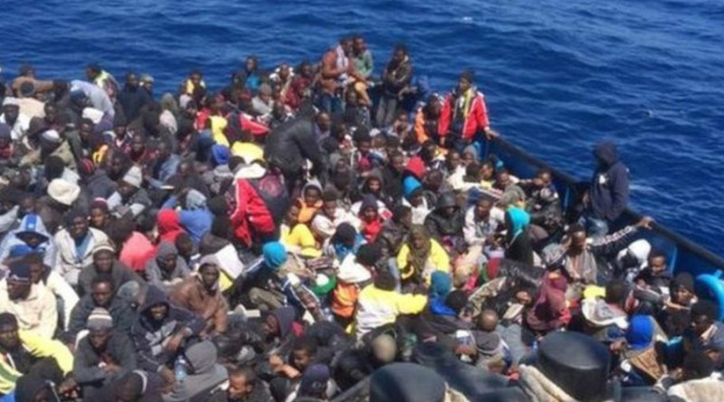 根據聯合國難民署最新統計，10月份有超過21萬難民經由地中海抵達歐洲，幾乎是去年全年的總數。圖：翻攝BBC   