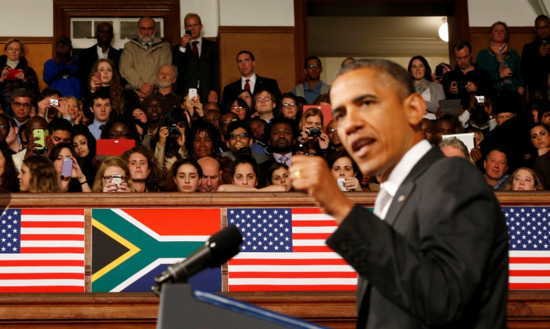 美國總統歐巴馬邀請非洲47國元首於今年8月5日、6日前往華府，參加首屆的「美國－非洲高峰會」。歐巴馬總統去年6月訪問非洲時，便在開普敦演講時透露希望與非洲各國領袖舉行高峰會的念頭。圖片來源：達志影像/路透社。   