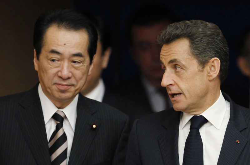 菅直人在與法國總統沙克吉(Nicolas Sarkozy)舉行高峰會談後的記者會上表示，將重新討論能源基本計畫，有必要重新檢討日本將推動何種能源政策。圖片來源：達志影像/路透社。   