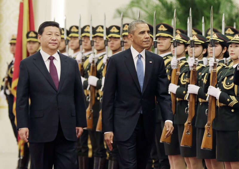 中國國家主席習近平11日在北京人民大會堂外舉行儀式，歡迎到中國訪問的美國總統歐巴馬。圖片來源：達志影像/美聯社。   
