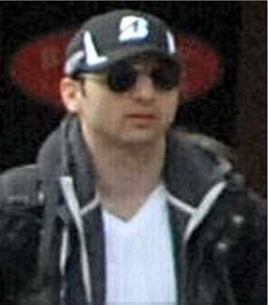 隸屬於中央情報局(CIA)、專責反恐情報收集分析的國家反恐對策中心，在一年多以前曾經報請要求將已經死亡的26歲的車臣嫌疑人塔默蘭．查納耶夫(Tamerlan Tsarnaev)列入恐怖分子觀察名單中。圖為塔默蘭．查納耶夫。圖片來源：FBI。   