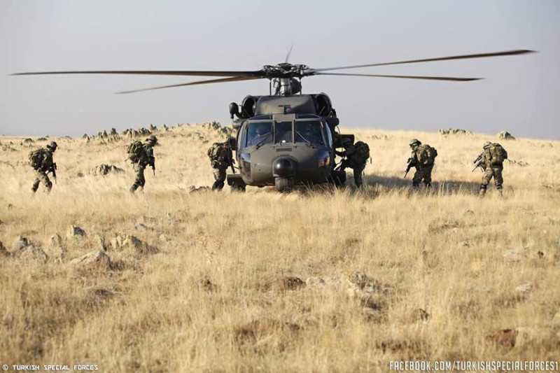 土耳其地面部隊越界進入伊拉克北部，聲稱要追緝庫德族叛軍。圖：翻攝土耳其特種部隊臉書   