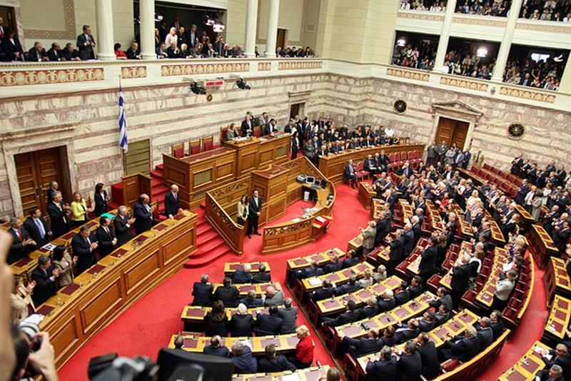 希臘國會23日表決通過第2波改革方案，包含民事司法改革、銀行存款保護機制，以及強化銀行流動性的各項措施等。圖：翻攝維基百科   