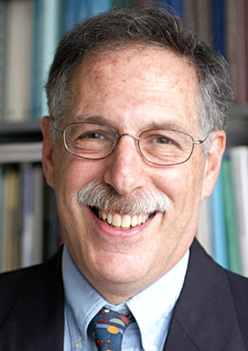 2010年諾貝爾經濟學獎得獎之一的美國學者戴蒙（Peter A. Diamond）。圖片來源：翻攝自諾貝爾基金會網站。   