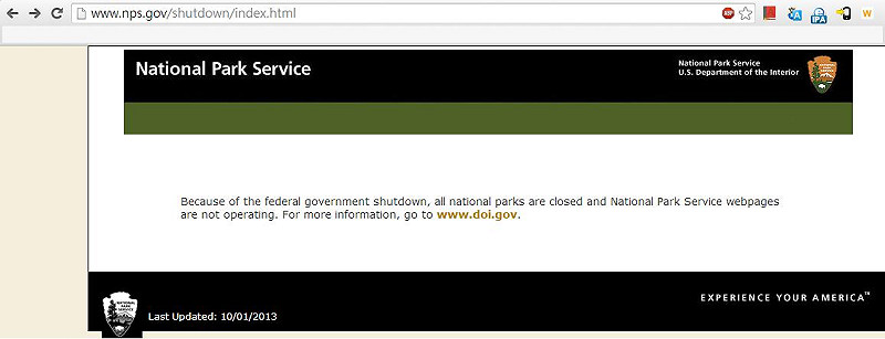 國家公園的官方網站也停止營運，畫面顯現：「因為聯邦政府關閉(Shutdown)，所有國家公園關閉，國家公園服務處（National Park Service）網頁暫停營運。更多的資訊，請至美國內政部。」圖片2-2來源：優勝美地國家公園官方網頁。&nbsp;&nbsp;&nbsp;