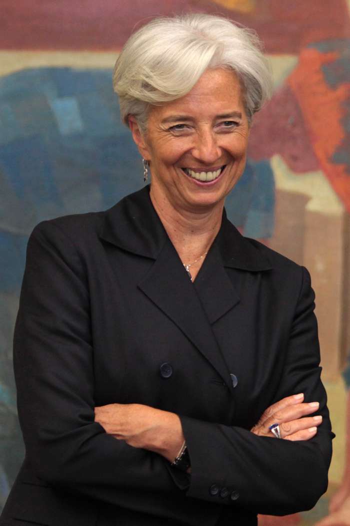 國際貨幣基金組織(IMF)28日宣布，法國經濟、財政與工業部長拉加德（Christine Lagarde）獲選為新一任總裁，成為IMF第一位女性總裁。圖片來源：達志影像/美聯社。   