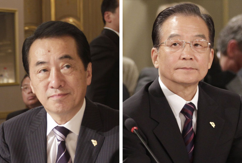 日本首相菅直人與中國總理溫家寶將在越南出席東盟擴大峰會時會晤，以解決日益緊張的中日關係。資料照片：達志影像/美聯社。   