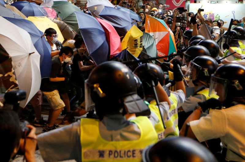 香港人示威抗議已經超過1個月，國際媒體依舊密切注意。圖片來源：達志影像/美聯社。   