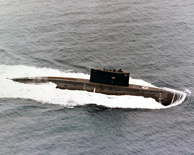 越南與俄羅斯簽署了1份價值32億美元的合約，購買6艘基洛級潛艇（圖），並在京蘭灣興建潛艇設施。圖：翻攝維基網站   