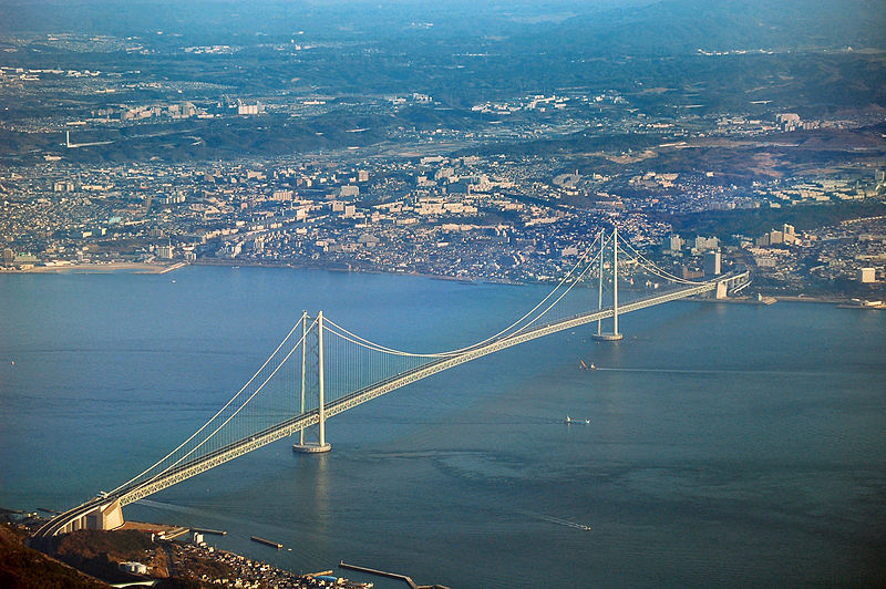 淡路島的明石海峽大橋。圖：維基百科   