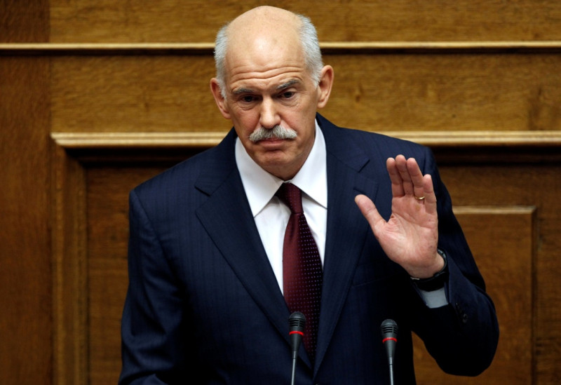 希臘總理巴本德里歐（George Papandreou）於當地時間6日與反對黨達成協議，同意下台。圖片來源：達志影像/路透社。   