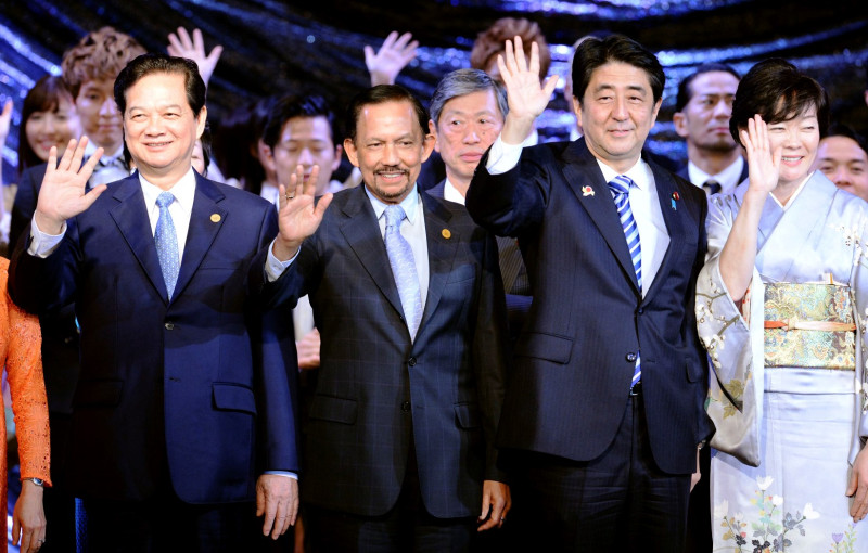 日本首相安倍晉三2013年12月14日出席東協高峰會議。圖片來源：達志影像/美聯社   