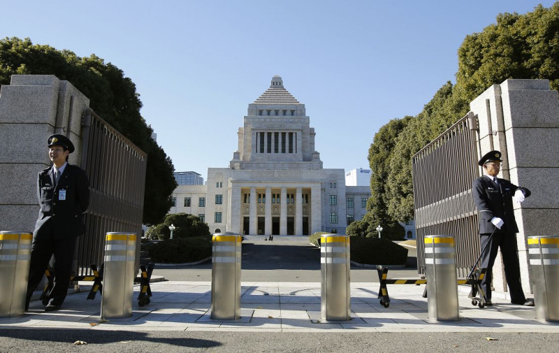 日本內閣日前通過《特定秘密保護法案》，國會將於11月上旬對法案展開審議。圖片來源：達志影像/路透社。   