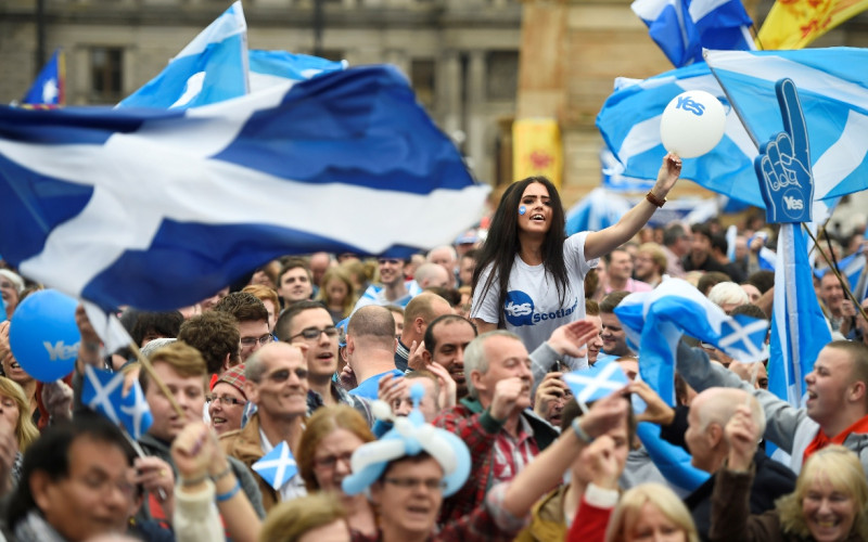 蘇格蘭獨立公投今(18)日上午舉行，最後結果預計最快於19日上午6時30分公布。圖片來源：達志影像/路透社。   
