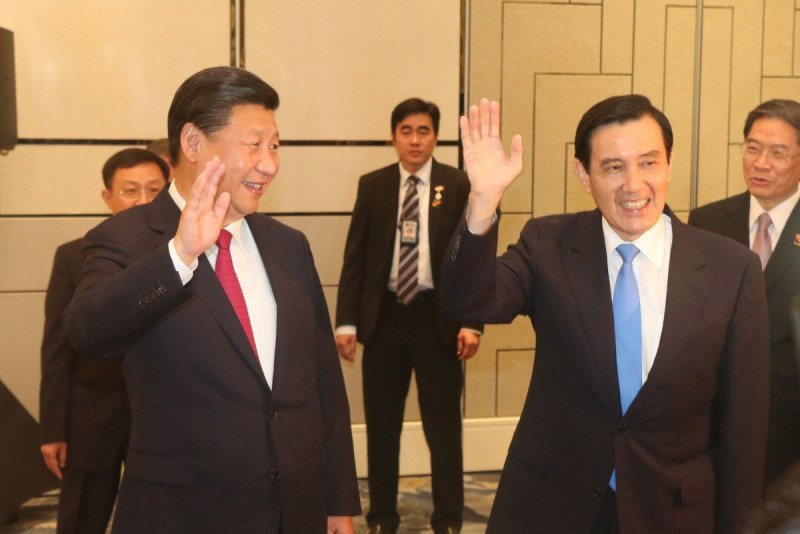 總統馬英九與中國國家主席習近平7日在新加坡會晤。圖：新頭殼資料照片   