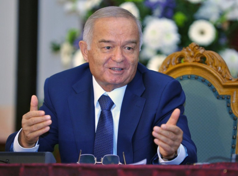 烏茲別克總統伊斯蘭‧卡里莫竄改憲法，得以一再連任。圖：翻攝網路   