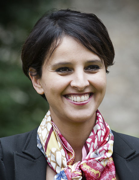 法國政府最近改組，原婦女權利部長瓦洛-貝卡森(Najat Vallaud-Belkacem)成為該國第1位出任教育部長的女性，圖：翻攝維基百科   